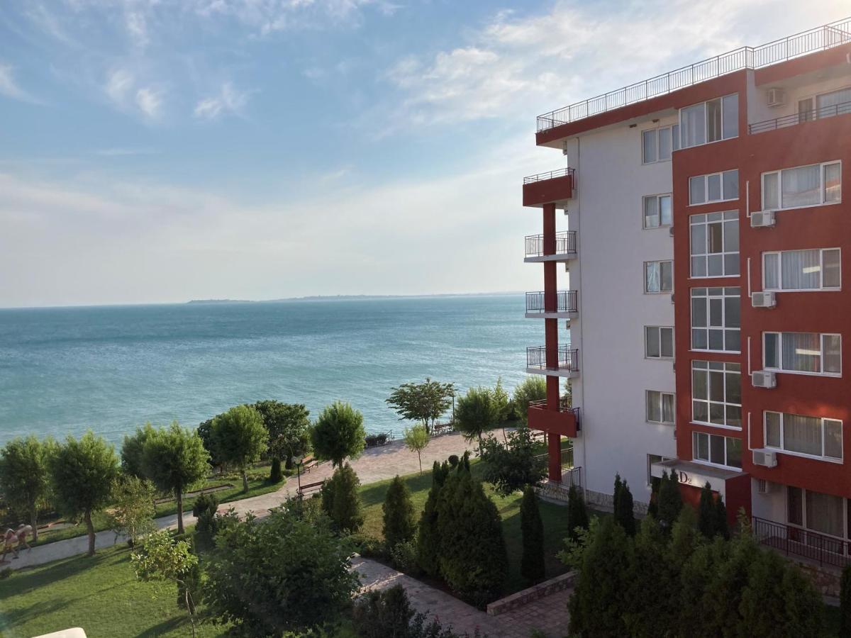 Marina View Fort Beach Studio Sveti Vlas Extérieur photo